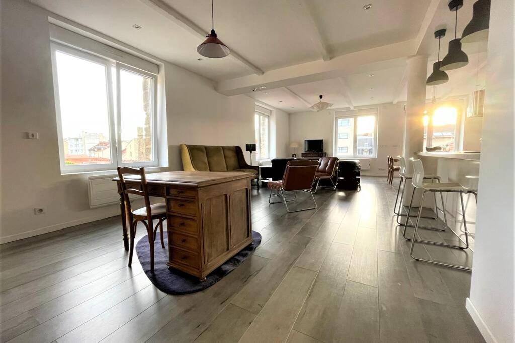 Superbe Loft 100M2 Proche Cathedrale Avec Parking Leilighet Reims Eksteriør bilde